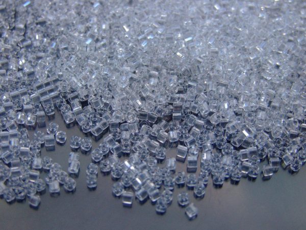 10g 1 Transparent Crystal Toho Cube Seed Beads 1.5mm Michael's UK Jewellery