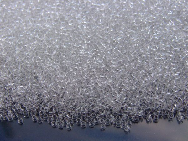 10g 1 Transparent Crystal Toho Seed Beads 15/0 1.5mm Michael's UK Jewellery