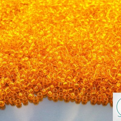 TOHO Seed Beads 10 Transparent Light Hyacinth 11/0 beads mouse