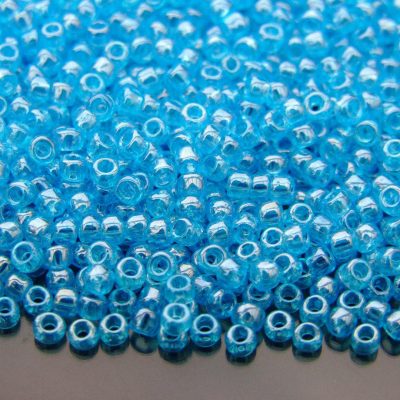 TOHO Seed Beads 104 Transparent Aquamarine Luster 8/0 beads mouse