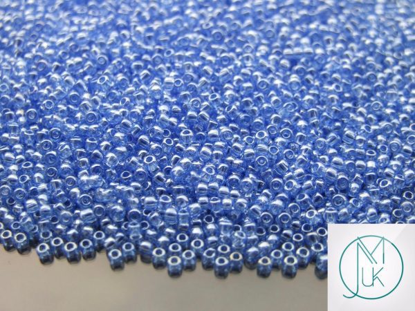 TOHO Seed Beads 107 Transparent Light Sapphire Luster 11/0 beads mouse
