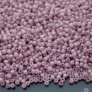 TOHO Seed Beads 1200 Marbled Opaque White Pink 11/0 beads mouse