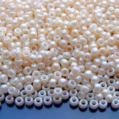 TOHO Seed Beads 123 Opaque Light Beige Luster 8/0 beads mouse