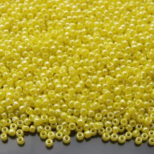 TOHO Seed Beads 128 Opaque Lustered Dandelion 11/0 beads mouse