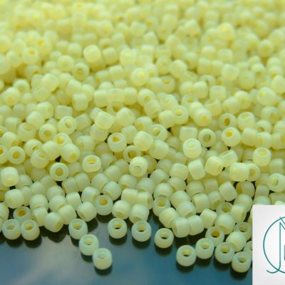 TOHO Seed Beads 142F Ceylon Frost Banana Cream 8/0 beads mouse