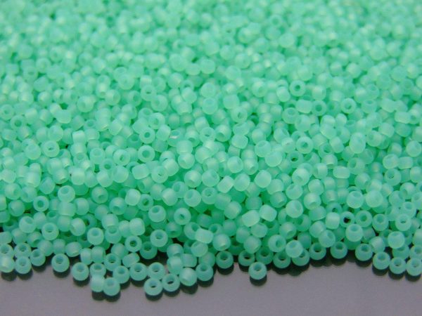 TOHO Seed Beads 144F Ceylon Frosted Celery 11/0 beads mouse