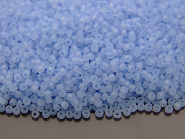TOHO Seed Beads 146F Ceylon Frosted Glacier 11/0 beads mouse