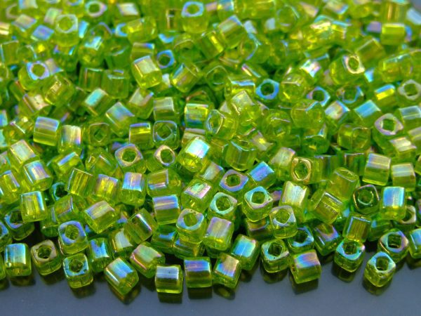 10g 164 Transparent Lime Green Rainbow Toho Cube Seed Beads 4mm Michael's UK Jewellery