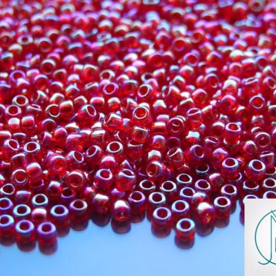 TOHO Seed Beads 165C Transparent Ruby Rainbow 8/0 beads mouse