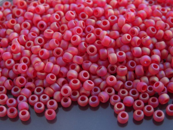10g 165CF Transparent Rainbow Frosted Ruby Toho Seed Beads Size 6/0 4mm Michael's UK Jewellery
