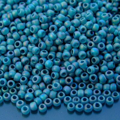 TOHO Seed Beads 167BDF Transparent Frosted Teal Rainbow 8/0 beads mouse