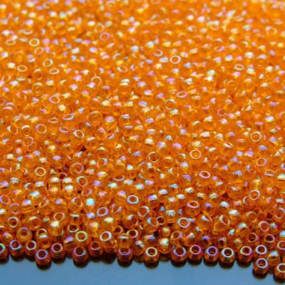 10g 174 Transparent Rainbow Light Hyacinth Toho Seed Beads 11/0 2.2mm Michael's UK Jewellery