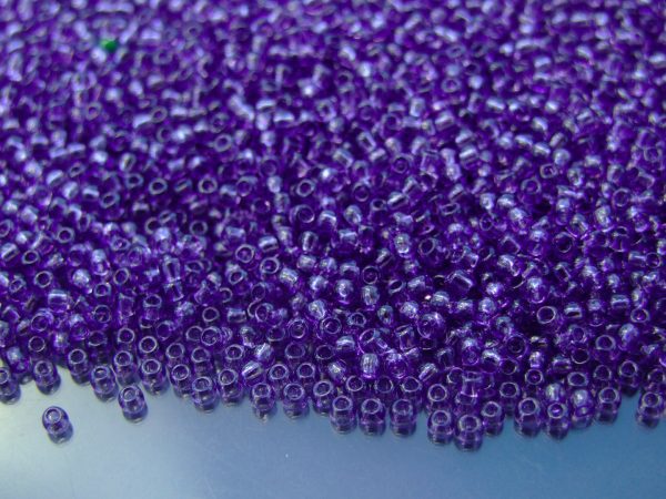20g TOHO Beads 19 Transparent Sugar Plum 11/0 beads mouse