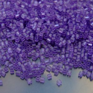 10g 19F Transparent Frosted Sugar Plum Toho Cube Seed Beads 1.5mm Michael's UK Jewellery