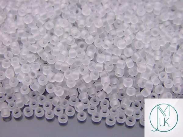 TOHO Seed Beads 1F Transparent Crystal Frosted 8/0 beads mouse