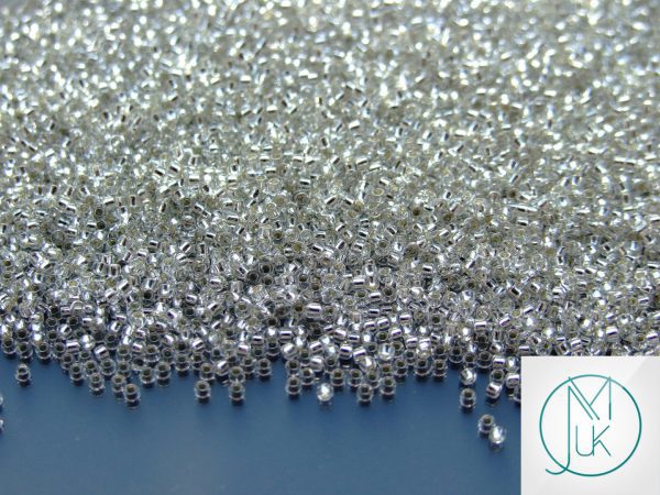 10g 21 Silver Lined Crystal Toho Seed Beads 15/0 1.5mm Michael's UK Jewellery