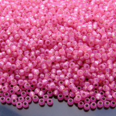 TOHO Seed Beads 2106 Silver Lined Milky Mauve 11/0 beads mouse