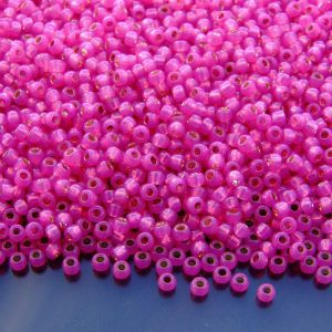 TOHO Seed Beads 2107 Silver Lined Milky Hot Pink 11/0 beads mouse