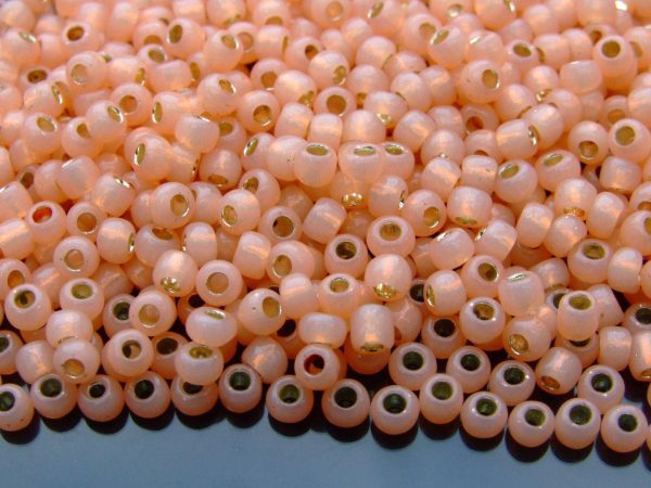 10g 2111 Silver Lined Milky Peach Toho Seed Beads Size 6/0 4mm Michael's UK Jewellery
