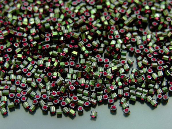 10g 2204 Silver Lined Frosted Olivine Pink Lined Toho Cube Seed Beads 1.5mm Michael's UK Jewellery