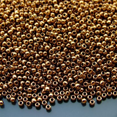 TOHO Seed Beads 221 Bronze 11/0 beads mouse