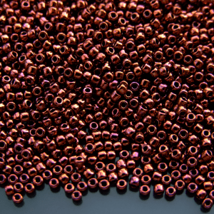 TOHO Seed Beads 222 Dark Bronze 11/0 beads mouse
