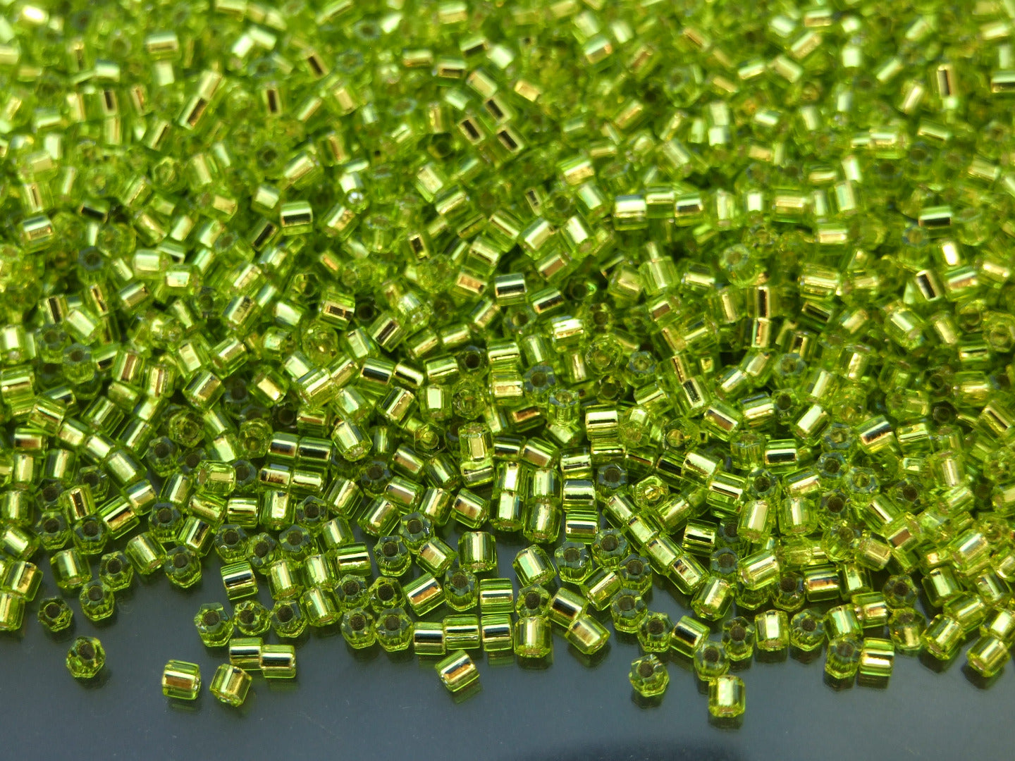 TOHO HEXAGON Beads 24 Silver Lined Lime Green beadsmouse.co.uk