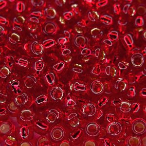 TOHO Seed Beads 25C Silver Lined Ruby 3/0 beads mouse