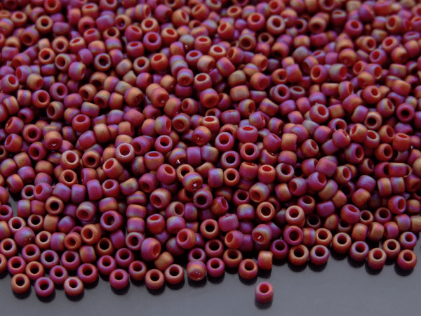 TOHO Seed Beads 2639F Semi Glazed Rainbow Dark Red 8/0 beads mouse