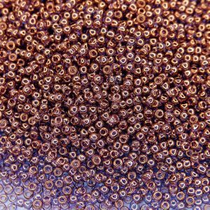 TOHO Seed Beads 325 Gold Lustered Light Tanzanite 11/0 beads mouse
