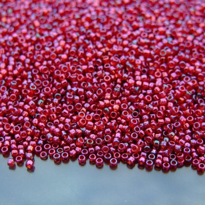 10g 332 Gold Luster Raspberry Toho Seed Beads 15/0 1.5mm Michael's UK Jewellery