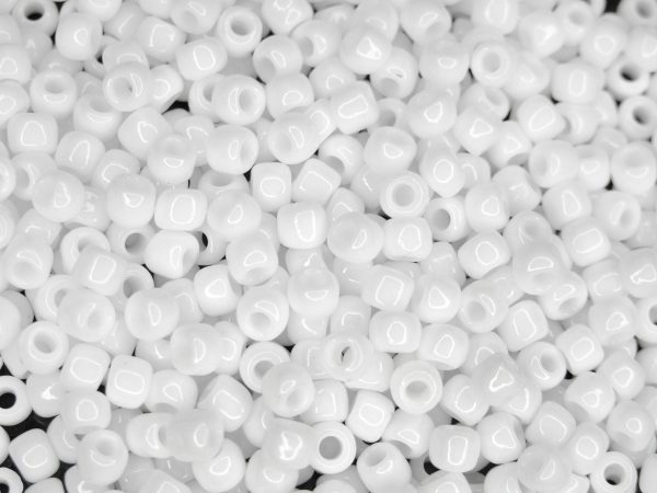 10g 41 Opaque White Toho Seed Beads Size 3/0 5.5mm Michael's UK Jewellery