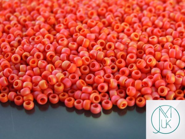 TOHO Seed Beads 410F Opaque Pump Frosted Rainbow 8/0 beads mouse