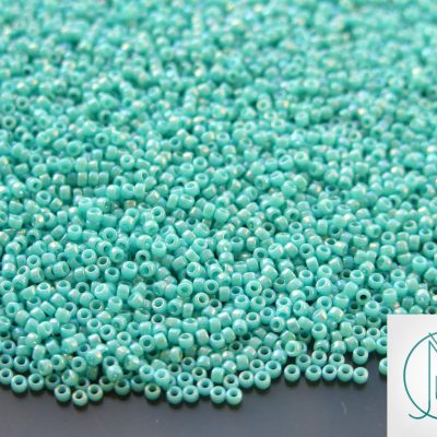 10g 413 Opaque Turquoise Rainbow Toho Seed Beads 15/0 1.5mm Michael's UK Jewellery