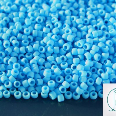 TOHO Seed Beads 43F Opaque Blue Turquoise Frosted 8/0 beads mouse