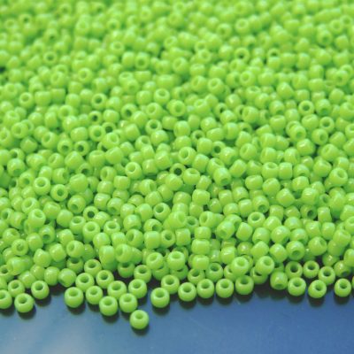 20g TOHO Beads 44 Sour Apple 11/0 beads mouse