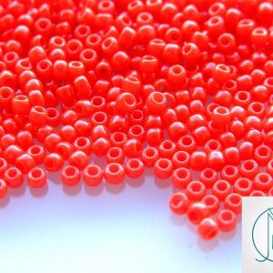 TOHO Seed Beads 45A Opaque Red Cherry 8/0 beads mouse