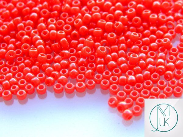 10g 45A Opaque Red Cherry Toho Seed Beads 8/0 3mm Michael's UK Jewellery
