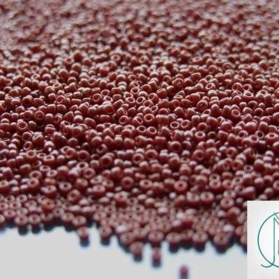 10g 46 Opaque Oxblood Toho Seed Beads 15/0 1.5mm Michael's UK Jewellery