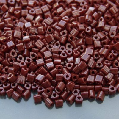 10g 46 Opaque Oxblood Toho Triangle Seed Beads 8/0 3mm Michael's UK Jewellery