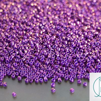 10g 461 Higher Metallic Grape Toho Seed Beads 15/0 1.5mm Michael's UK Jewellery