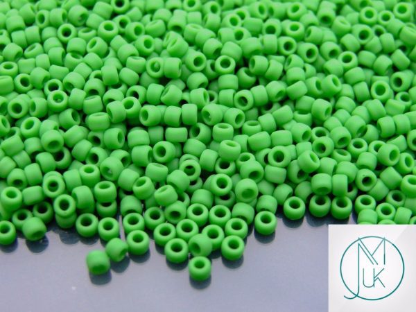 TOHO Seed Beads 47F Opaque Frosted Mint Green 8/0 beads mouse