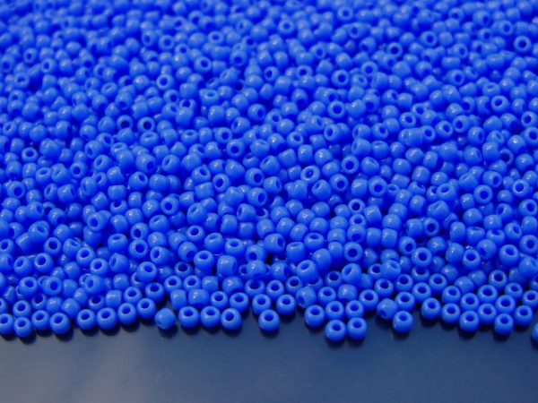 20g TOHO Beads 48L Opaque Periwinkle 11/0 beads mouse