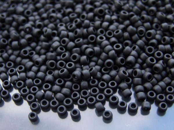 10g 49F Opaque Frosted Jet Toho Seed Beads 8/0 3mm Michael's UK Jewellery