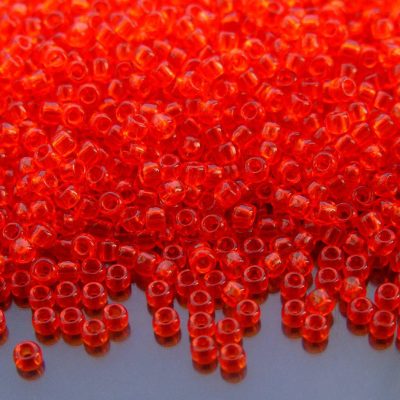 TOHO Seed Beads 5 Transparent Light Siam Ruby 8/0 beads mouse