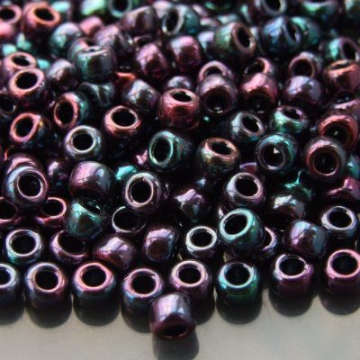 10g 505 Higher Metallic Dragonfly Toho Seed Beads 3/0 5.5mm Michael's UK Jewellery