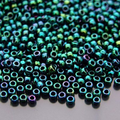 TOHO Seed Beads 506 Higher Metallic June Bug 8/0 beads mouse