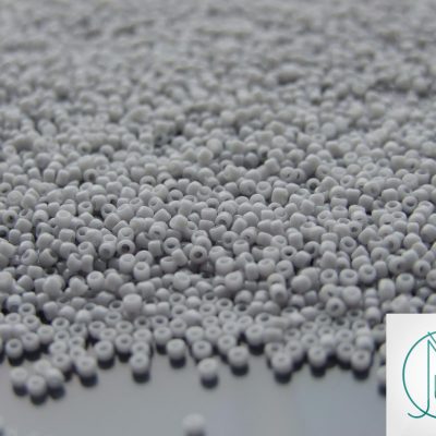 10g 53 Opaque Grey Toho Seed Beads 15/0 1.5mm Michael's UK Jewellery