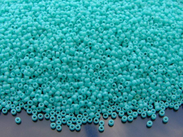 10g 55 Opaque Turquoise Toho Seed Beads 15/0 1.5mm Michael's UK Jewellery