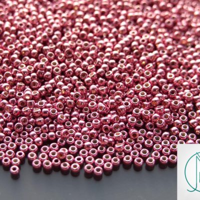 TOHO Seed Beads 553 Galvanized Pink Lilac 11/0 beads mouse